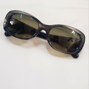 Maui Jim's Punchbowl polarized womens sunglasses in grey/black